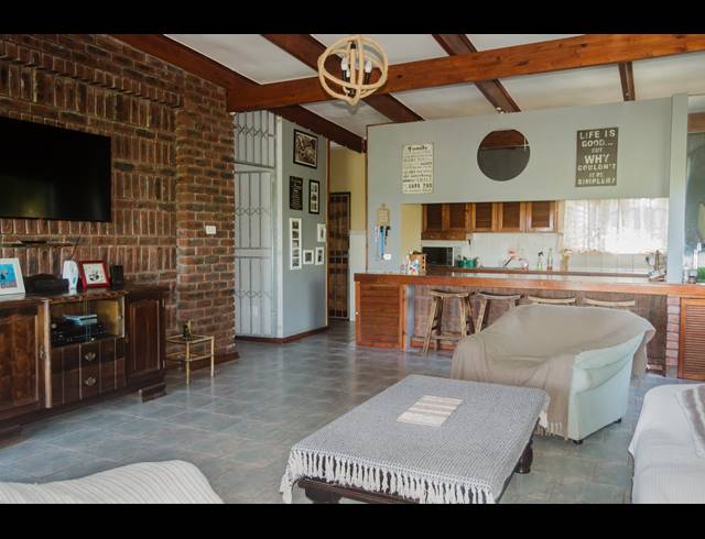 2 BEDROOM HOUSE FOR SALE IN CLANSTHAL